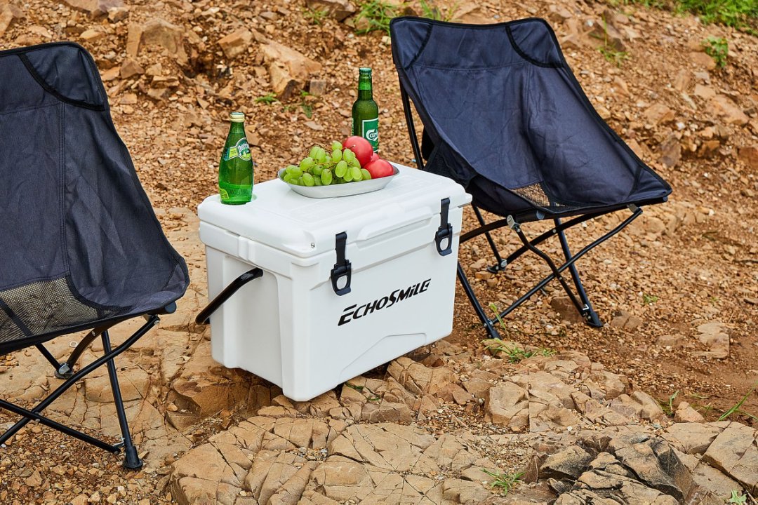 25 Qt Rotomolded Cooler