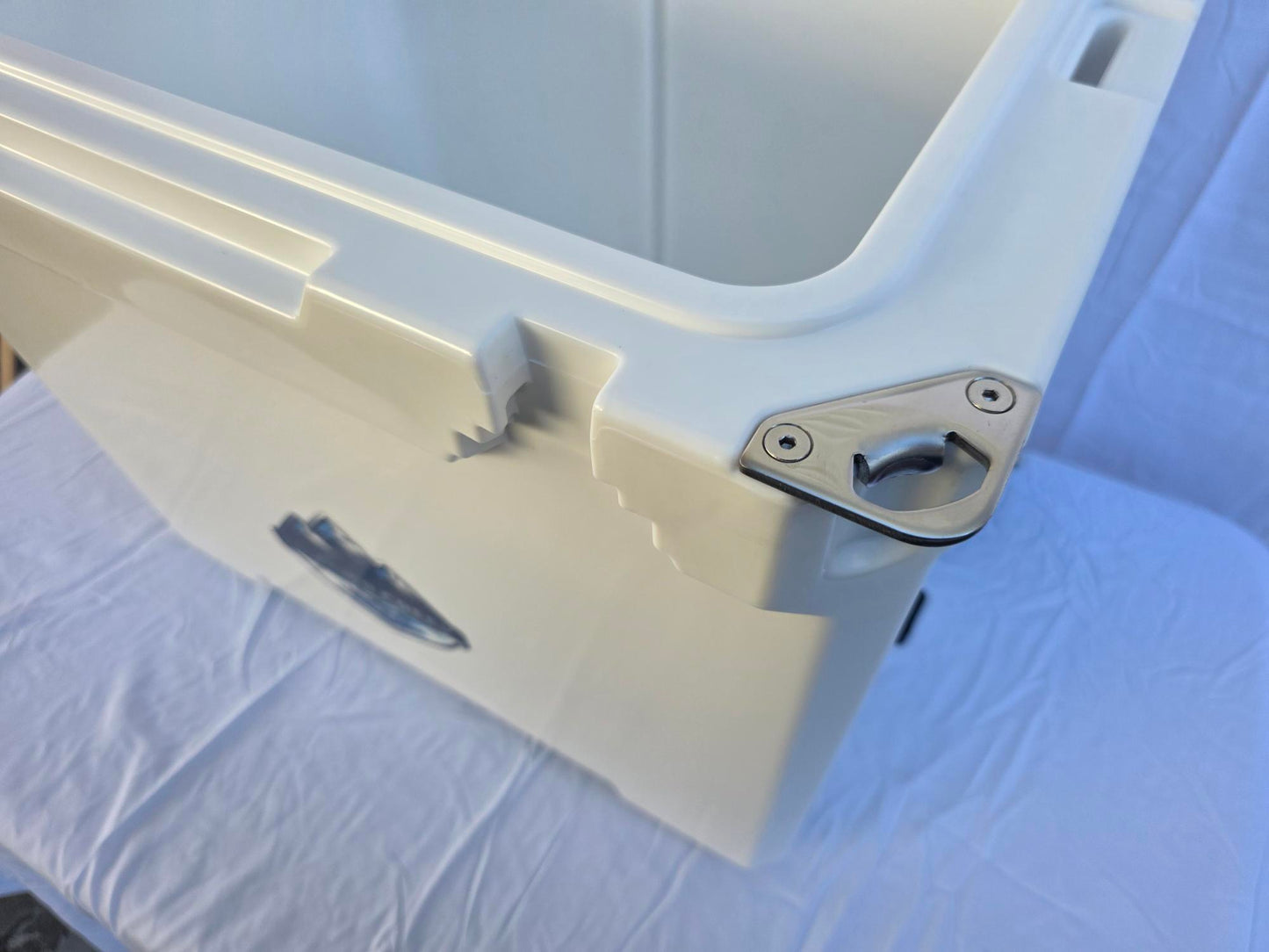 42 Qt Glacier Creek Rolling Cooler